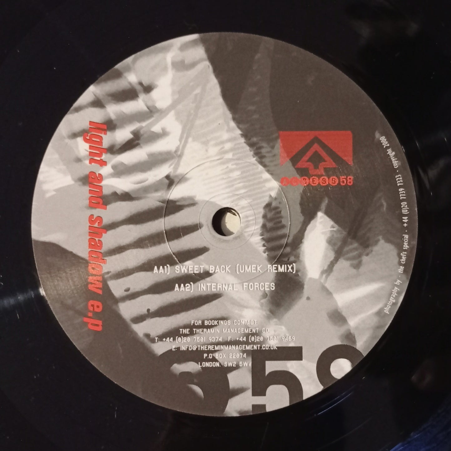 Access 58 - Light And Shadow E.P (Vinyl 12" - Importado Inglaterra - USADO)