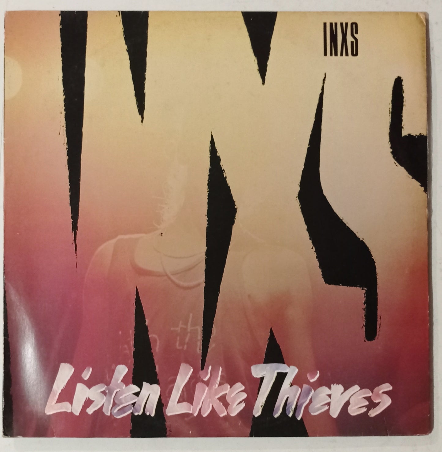 INXS - Listen Like Thieves (LP - Nacional - USADO)
