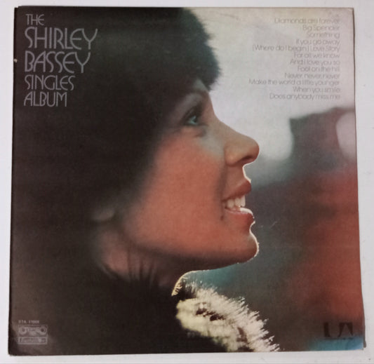 Shirley Bassey - The Shirley Bassey Singles Album (LP Importado Bulgaria - Usado)