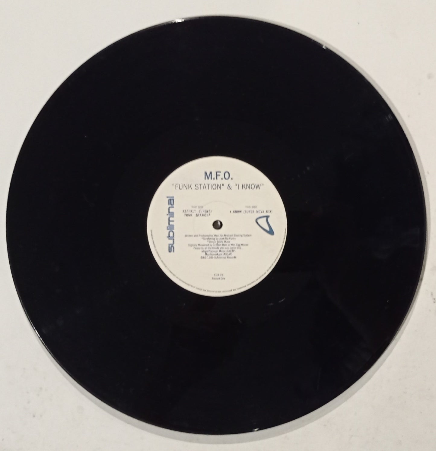 M.F.O. - Funk Station & I Know (2x Vinyl 12" - Importado USA - USADO)