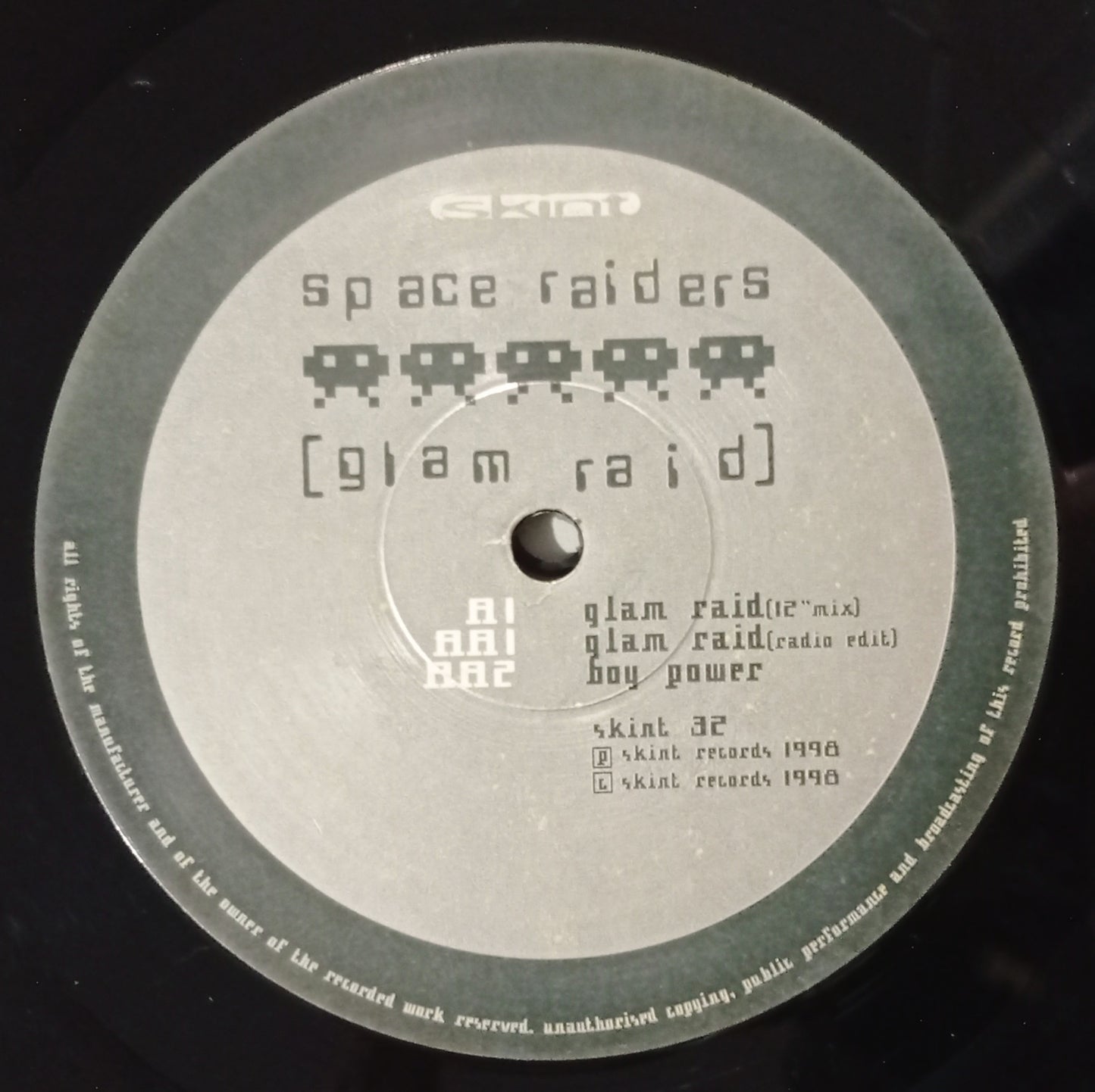Space Raiders - Glam Raid (Vinyl 12" - Importado Inglaterra - USADO)