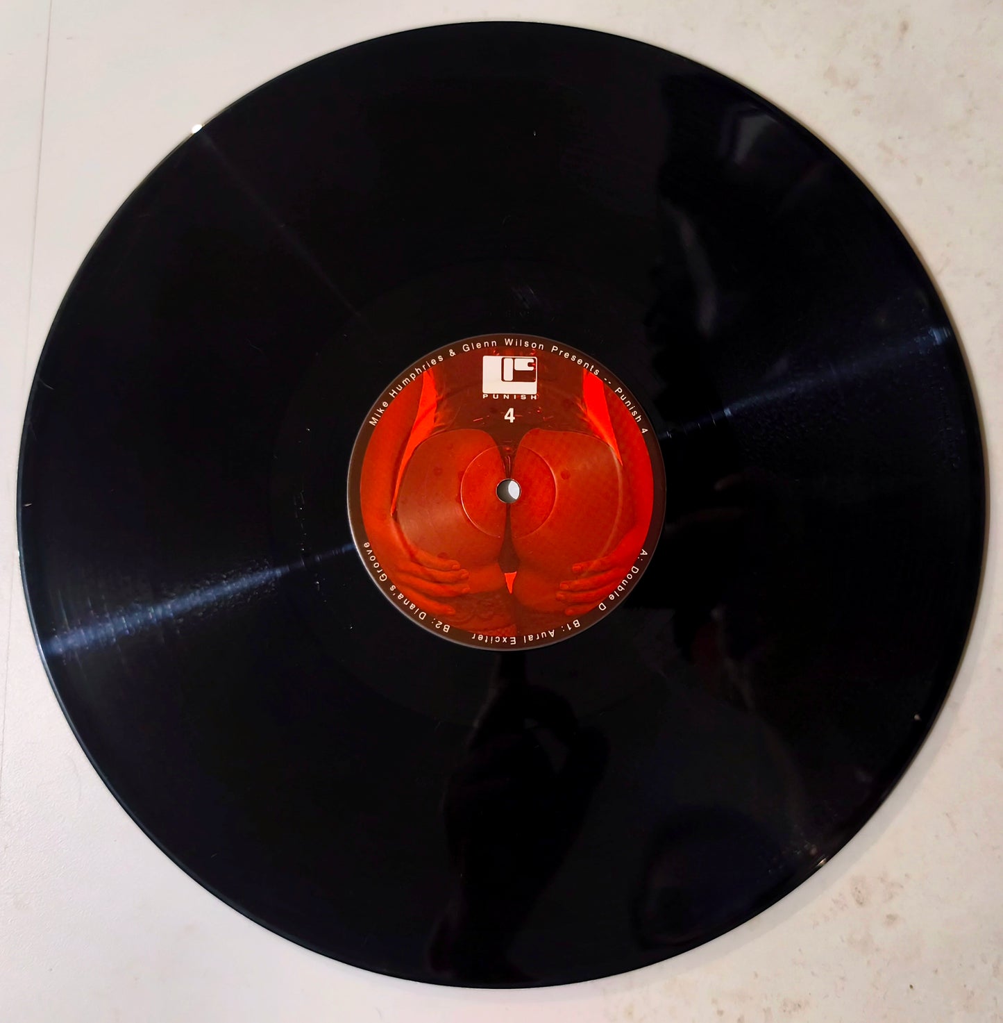 Mike Humphries & Glenn Wilson - Punish 4 (Vynil 12" - Importado Inglaterra - USADO)