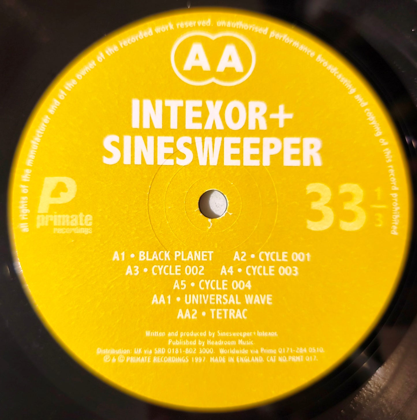 Intexor + Sinesweeper - Embionic EP (Vynil 12" - Importado Inglaterra - USADO)